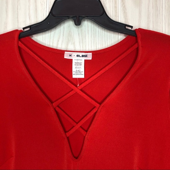 K+ Glam Red Bell Sleeve Bodycon Form Fitting Dress - Picture 3 of 4